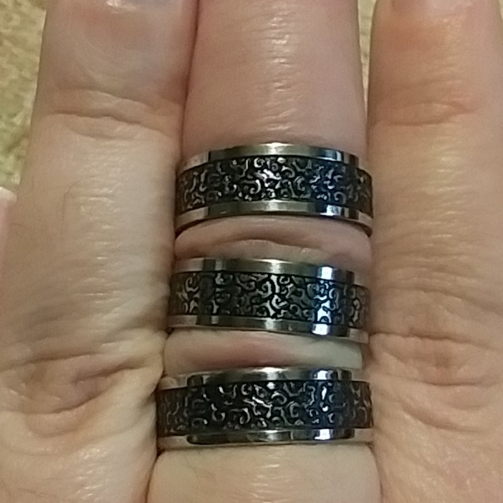 3 Vine ring lot